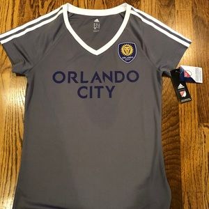 Orlando City women’s t-shirt Jersey NWT